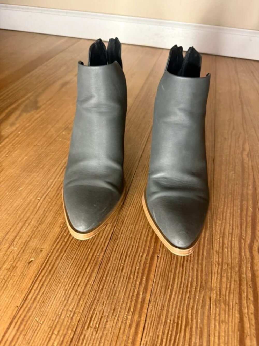 My Soft Dark Gray Matte Ankle Booties • Women’s Size 6 • Block Heel